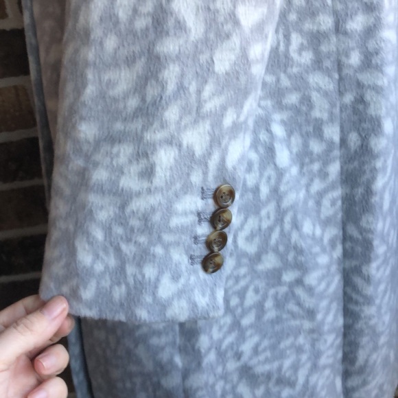 ANN TAYLOR $258 GRAY ANIMAL PRINT CHESTERFIELD COAT - Picture 11 of 15